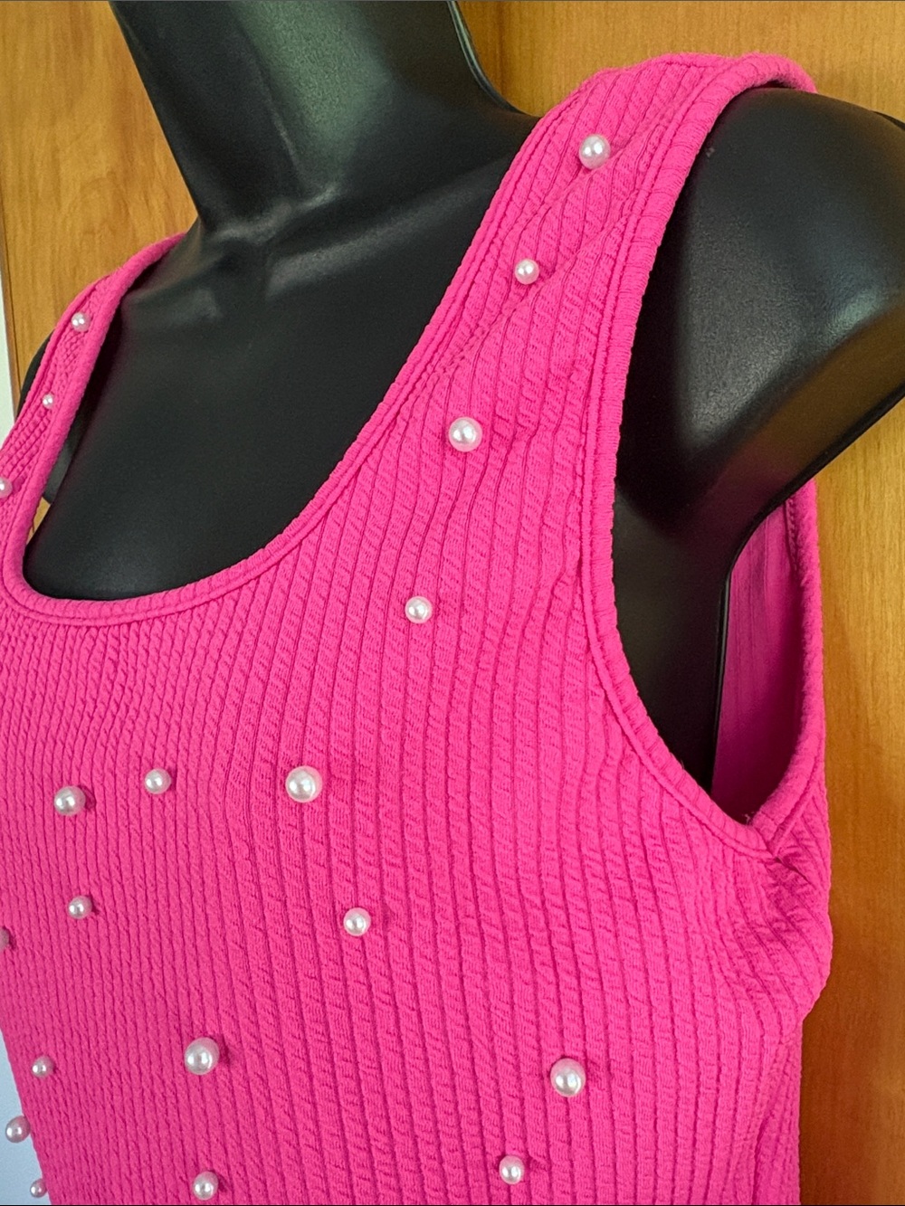 Pink Pearl-Embellished Ribbed Tank Top - Picture 2 of 6